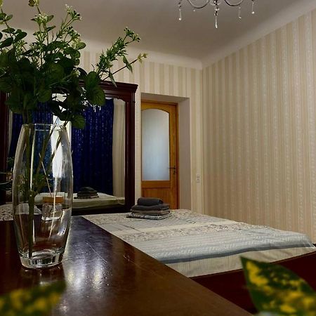 Babylon Apartments On Soborna 2Rooms 罗夫诺 外观 照片